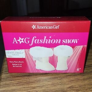 American Girl 18" doll White Furry Flurry Boots with white bows NEW!